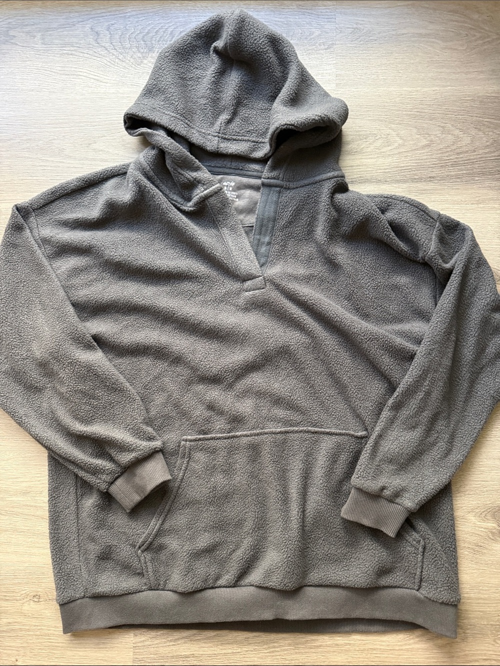 aerie Men's Plush Hooded Pullover - Charcoal Gray